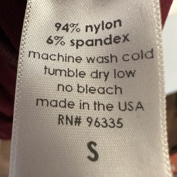 Susana Monaco Women's Twist Front Dolman Top, Burgundy - Picture 6 of 6